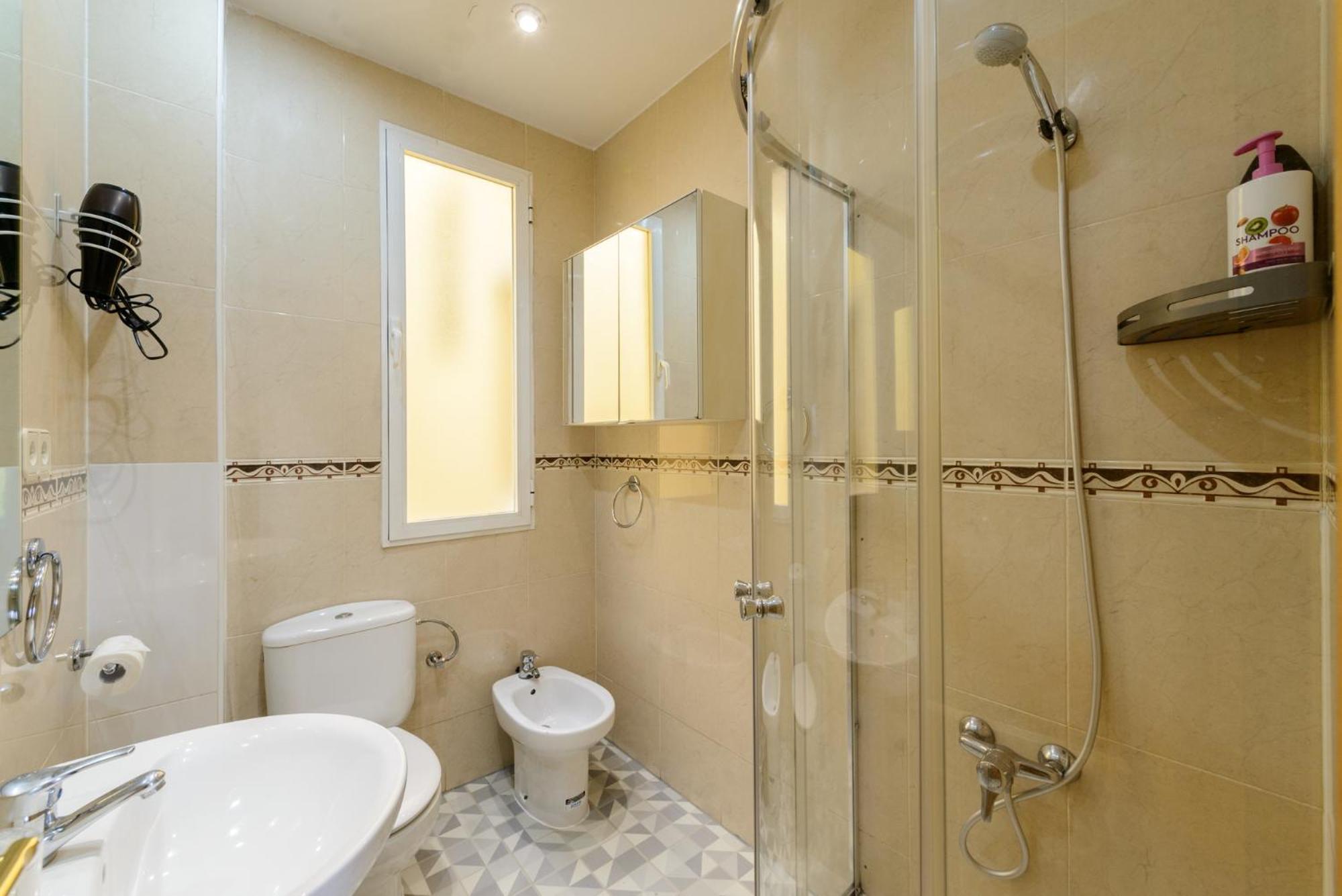 Apartament Amplio Piso En Madrid Centro Con Vistas Al Templo De Debod Zewnętrze zdjęcie