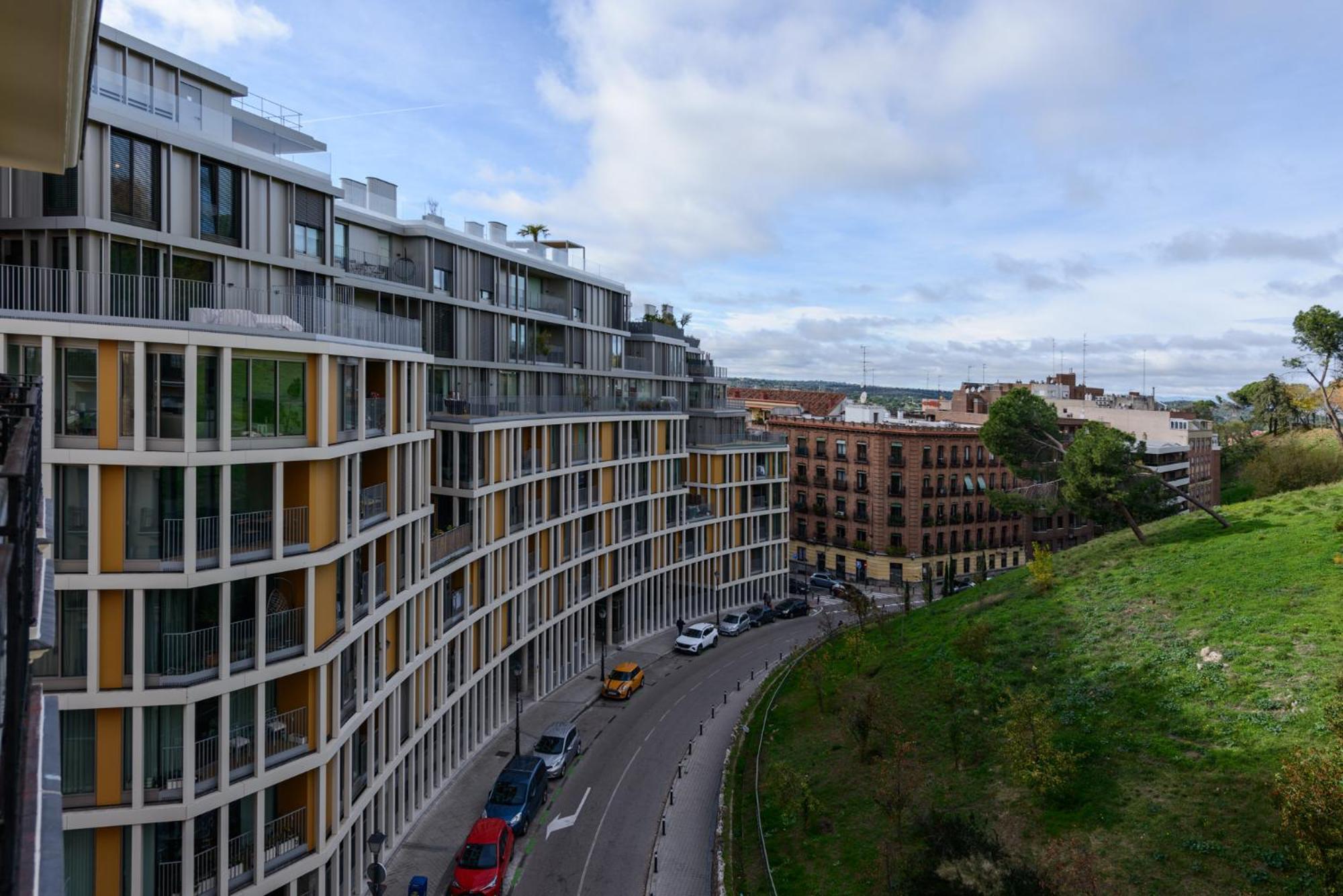 Apartament Amplio Piso En Madrid Centro Con Vistas Al Templo De Debod Zewnętrze zdjęcie