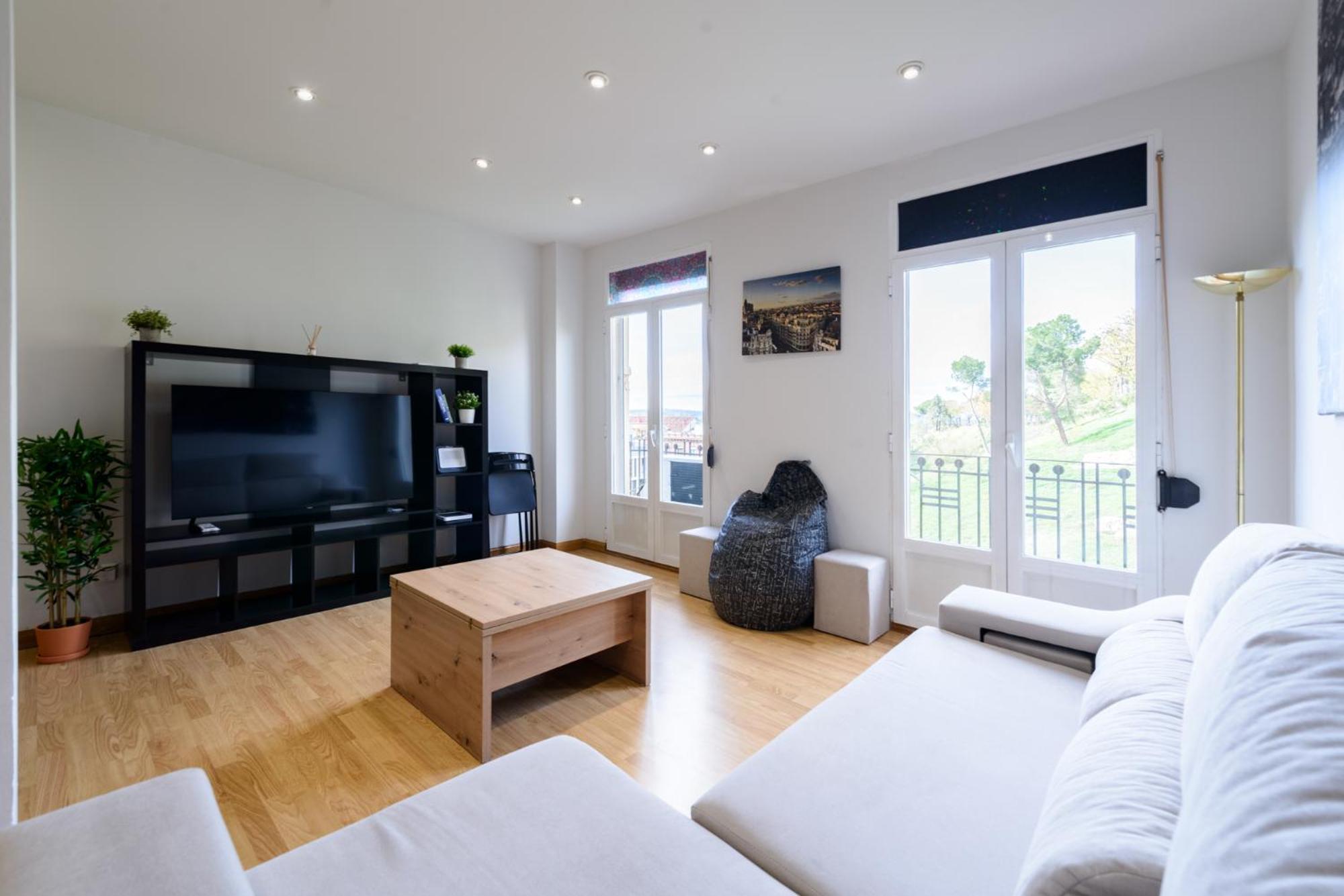 Apartament Amplio Piso En Madrid Centro Con Vistas Al Templo De Debod Zewnętrze zdjęcie