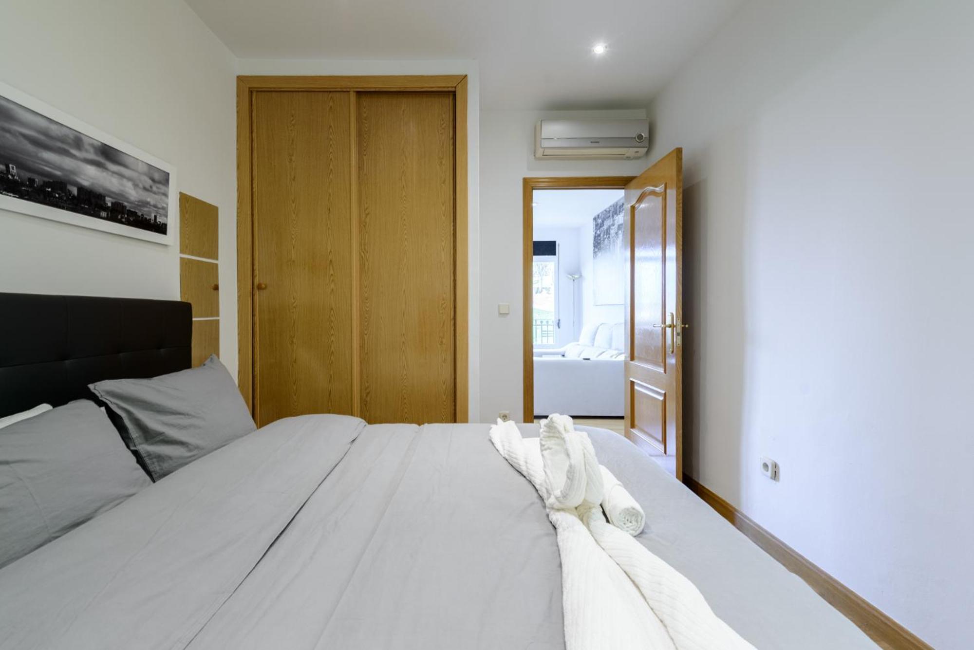 Apartament Amplio Piso En Madrid Centro Con Vistas Al Templo De Debod Zewnętrze zdjęcie